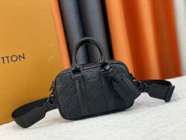 Picture of LV Lady Handbags _SKUfw152315754fw